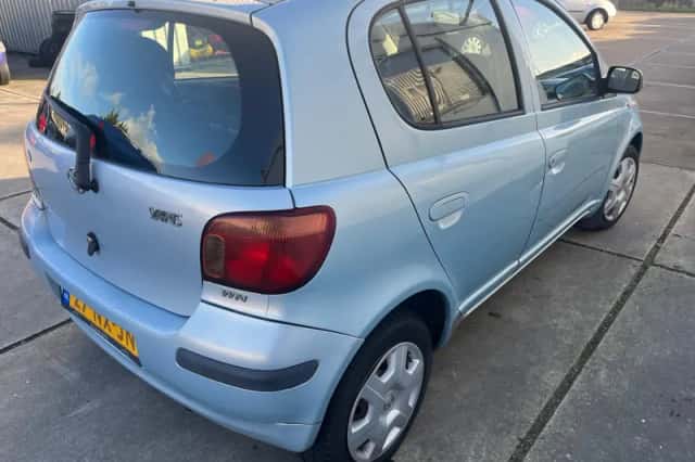 Toyota Yaris (2004) thumbnail 6