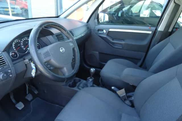 Opel Meriva (2008) thumbnail 5