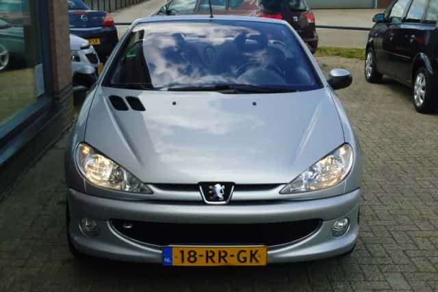 Peugeot 206 (2005) thumbnail 3