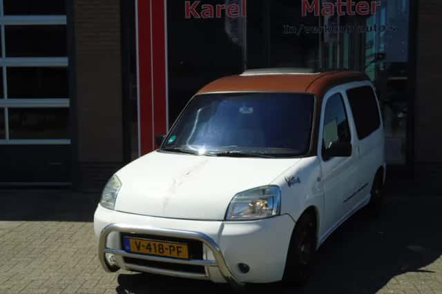 Peugeot Partner (2004) thumbnail 1