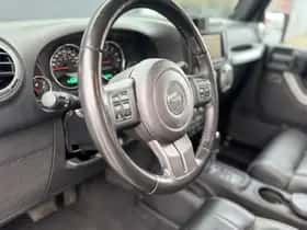 Jeep Wrangler (2012) thumbnail 13