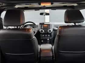 Jeep Wrangler (2012) thumbnail 10