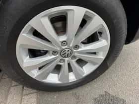 Volkswagen Touran (2013) thumbnail 20