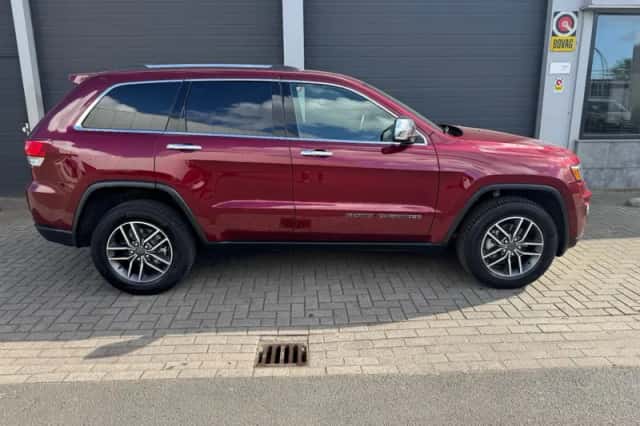 Jeep Grand Cherokee (2020) thumbnail 5