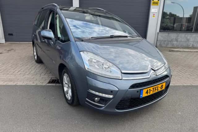 Citroën C4 (2012) thumbnail 2