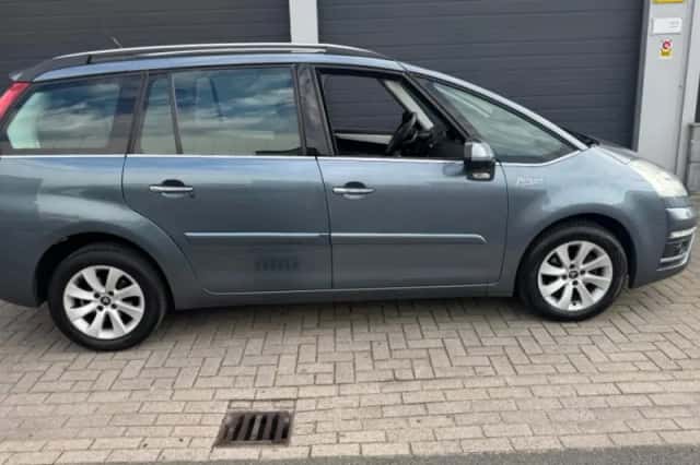 Citroën C4 (2012) thumbnail 3
