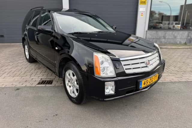 Cadillac SRX (2008) thumbnail 2