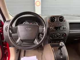 Jeep PATRIOT (2009) thumbnail 12