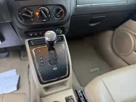 Jeep PATRIOT (2009) thumbnail 13