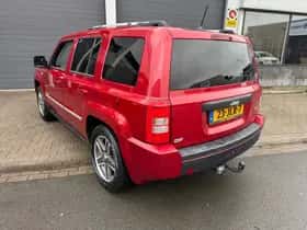 Jeep PATRIOT (2009) thumbnail 3