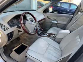 Volvo XC90 thumbnail 10