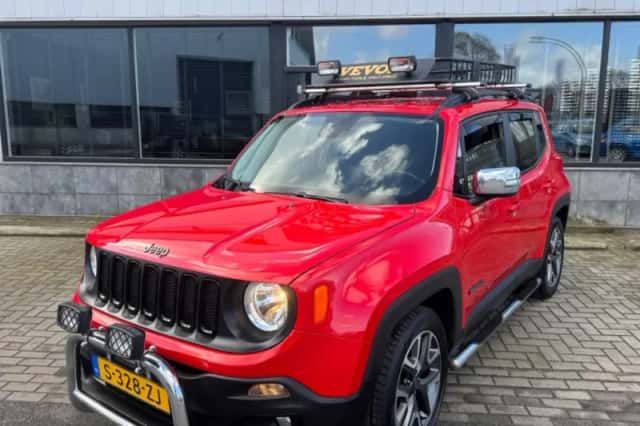 Jeep Renegade (2017) thumbnail 1