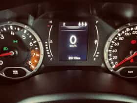 Jeep Renegade thumbnail 16
