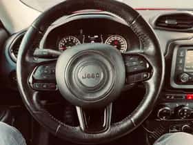 Jeep Renegade thumbnail 17