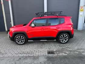 Jeep Renegade (2017) thumbnail 6