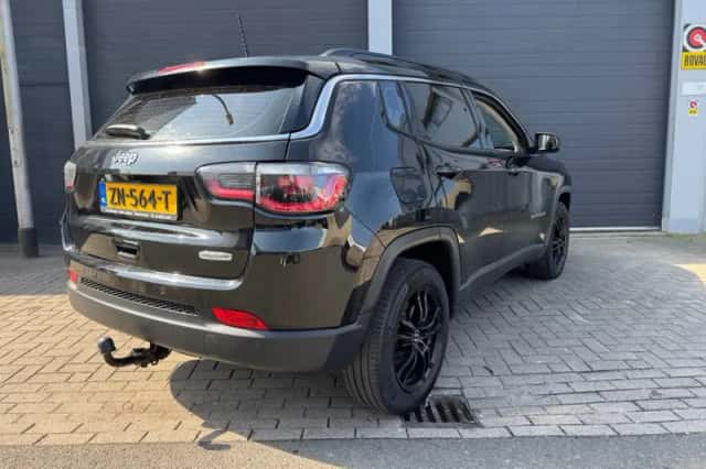 Jeep Compass (2019) thumbnail 4