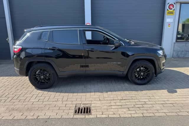 Jeep Compass (2019) thumbnail 5