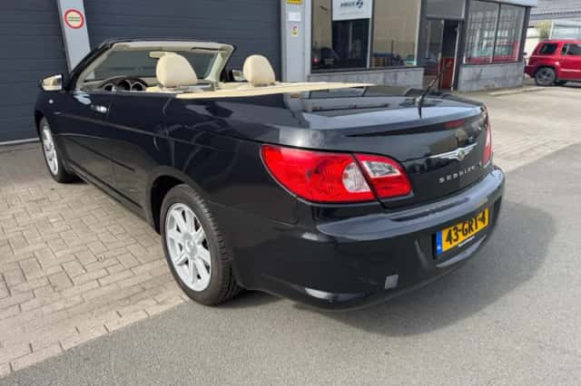Chrysler SEBRING (2008) thumbnail 3
