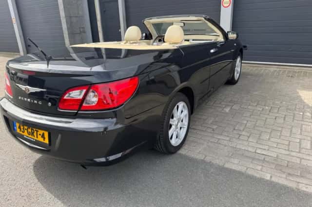 Chrysler SEBRING (2008) thumbnail 4