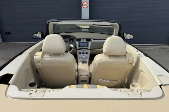Chrysler SEBRING (2008) thumbnail 6