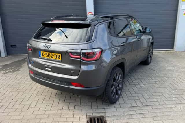 Jeep Compass (2020) thumbnail 3