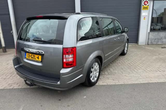 Chrysler GRAND VOYAGER (2008) thumbnail 4