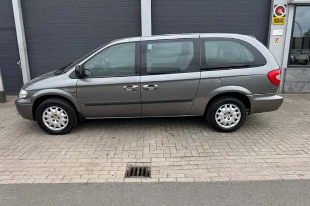 Chrysler GRAND VOYAGER (2006) thumbnail 4