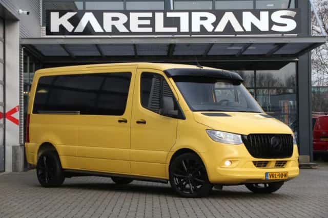 Mercedes-Benz Sprinter (2021) thumbnail 1