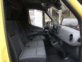 Mercedes-Benz Sprinter (2021) thumbnail 9