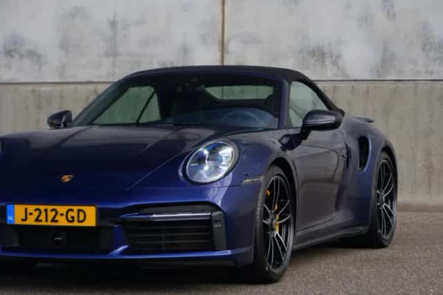 Porsche 911 (2020) thumbnail 21