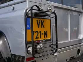 Land Rover Defender (2011) thumbnail 22