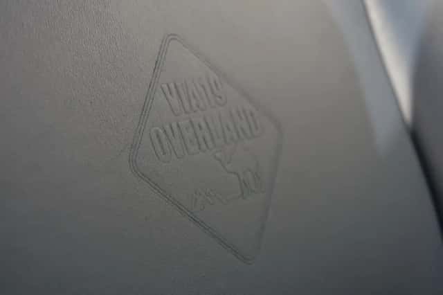 Land Rover Defender (2011) thumbnail 27