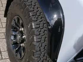 Land Rover Defender (2011) thumbnail 34