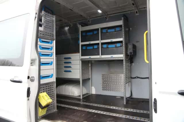 Volkswagen Crafter (2018) thumbnail 21