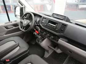 Volkswagen Crafter (2018) thumbnail 5