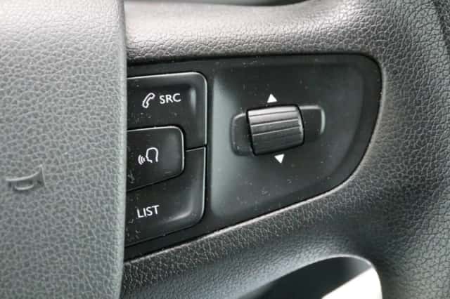 Opel Vivaro (2019) thumbnail 15
