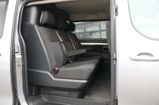Opel Vivaro (2019) thumbnail 18