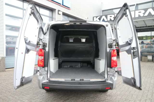 Opel Vivaro (2019) thumbnail 3