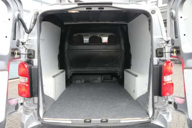 Opel Vivaro (2019) thumbnail 4