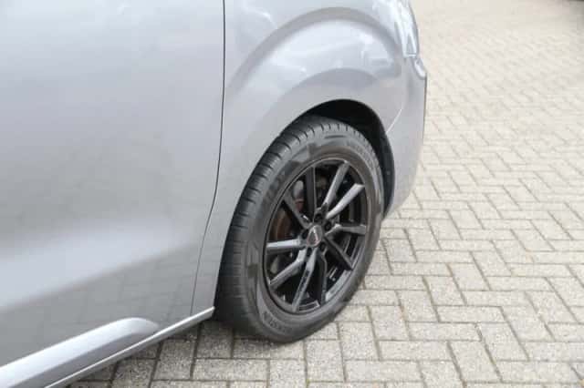 Opel Vivaro (2019) thumbnail 6