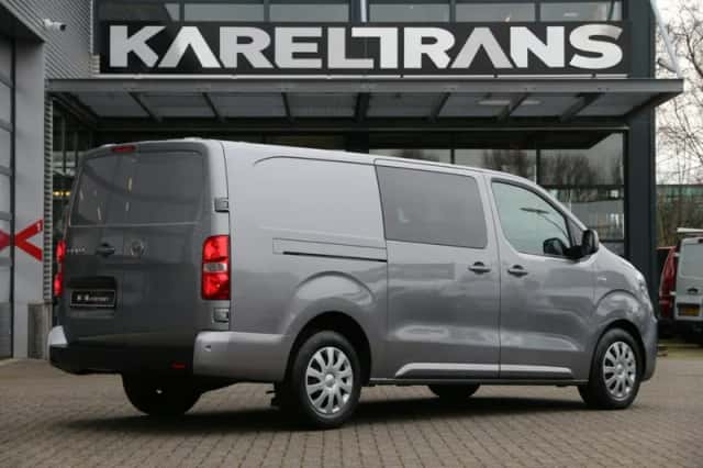 Opel Vivaro (2019) thumbnail 8