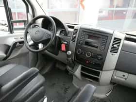Mercedes-Benz Sprinter (2016) thumbnail 5