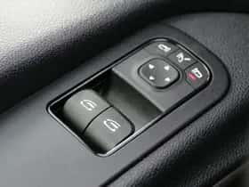 Mercedes-Benz Sprinter thumbnail 19