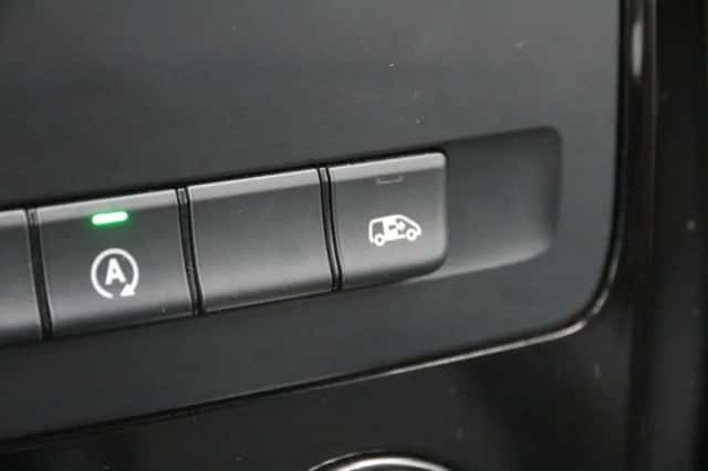 Mercedes-Benz Vito (2023) thumbnail 10