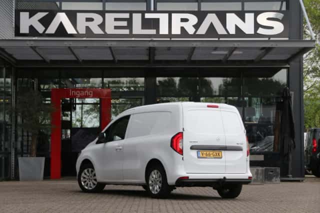 Mercedes-Benz Citan (2022) thumbnail 2