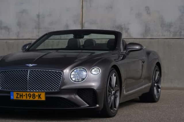 Bentley Continental GTC (2019) thumbnail 19