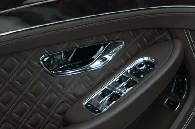 Bentley Continental GTC (2019) thumbnail 34