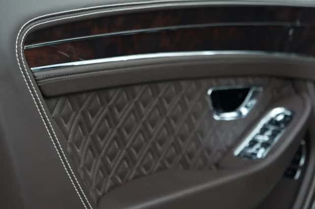 Bentley Continental GTC (2019) thumbnail 39