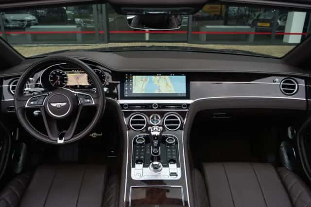 Bentley Continental GTC (2019) thumbnail 6