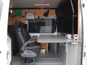 Mercedes-Benz Sprinter thumbnail 22